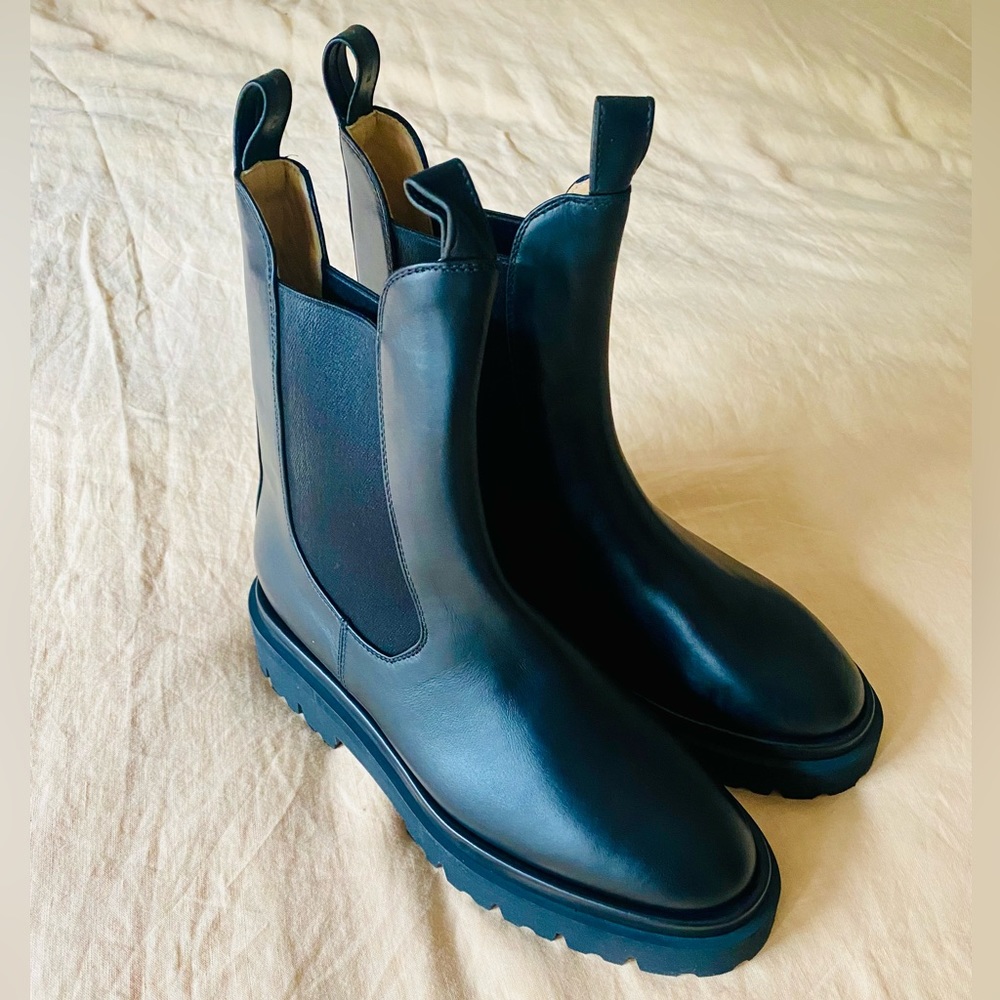 Dear Frances Tony Boots in Black